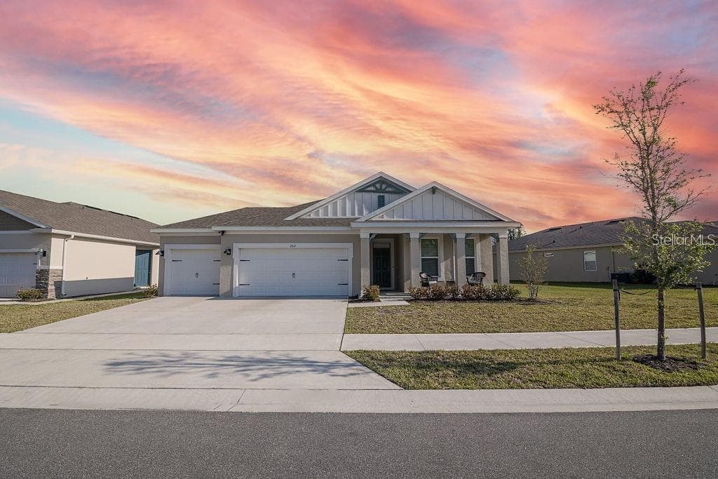 2937 HOODED CRANE, HARMONY, FL, 34773 — photo 1