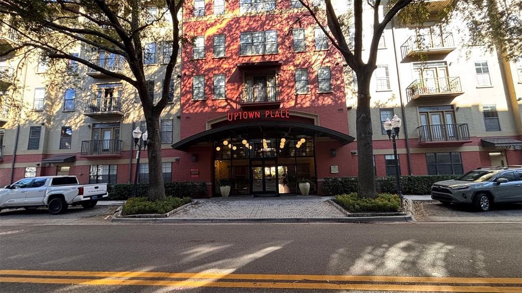 ORLANDO, FL, 32801 — photo 1