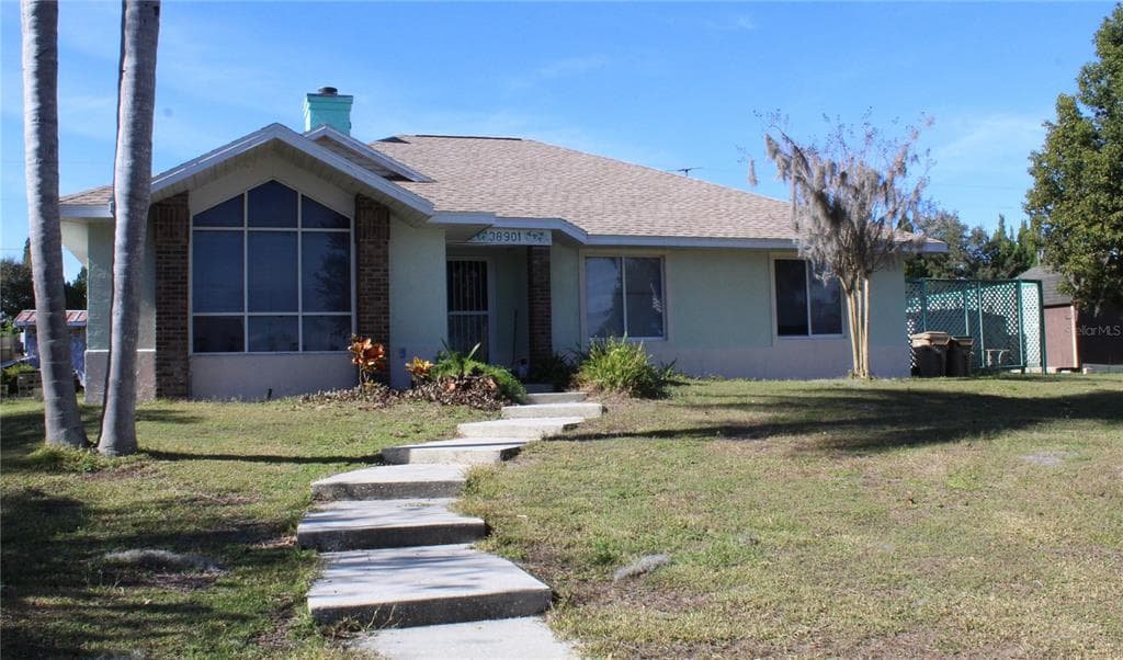38901 ELLA, LADY LAKE, FL, 32159 — photo 1