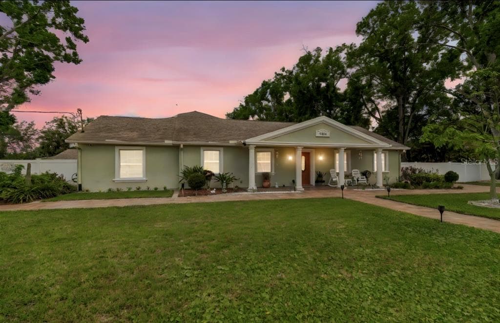 9406 FLORA, TAMPA, FL, 33615 — photo 1