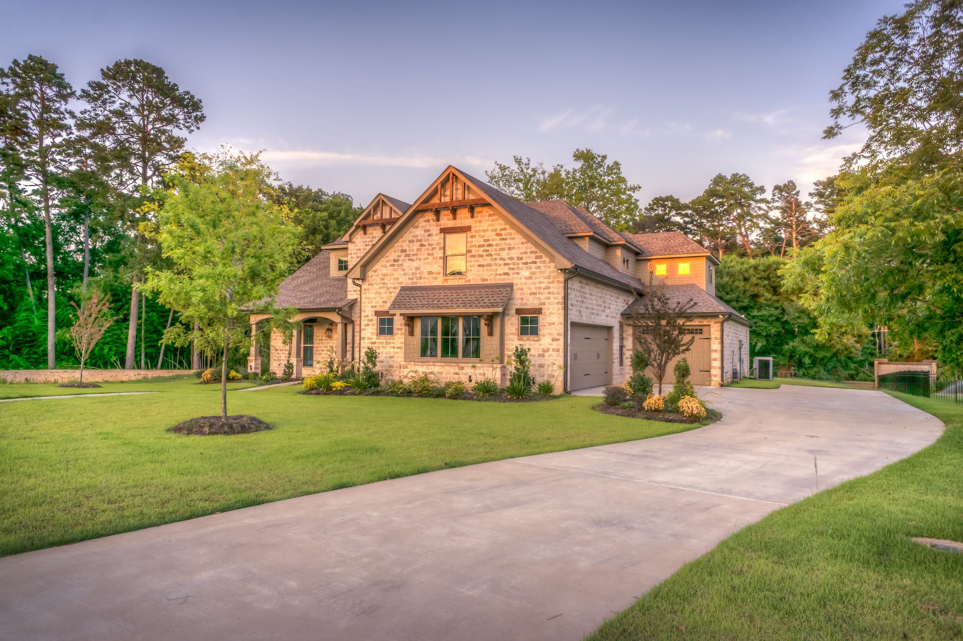 beige bungalow house in mirada realtor real estate agent